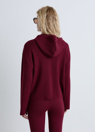 Pullover mit Kapuze und V-Ausschnitt