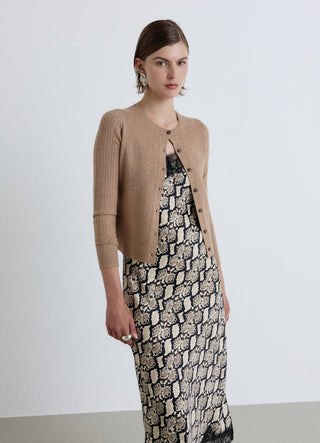 Cardigan a trecce con bottoni