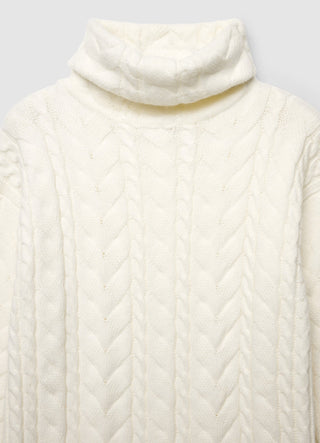 Rollkragenpullover mit Zopfmuster