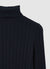 Rollkragenpullover mit Zopfmuster