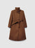 Cappotto con collo a imbuto e cintura