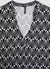 STILLG-SAB0083899001-SC69-DETAIL1.jpg