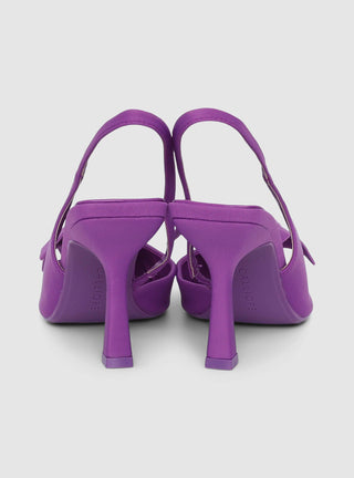 STILLG-SAC0015146001-S053-FULLBACK.jpg