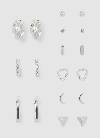 Pack of 9 assorted small earrings
