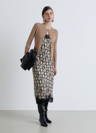 Cardigan a trecce con bottoni