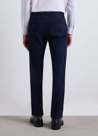 Cordhosen im Chino-Stil