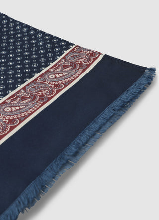 Foulard long avec imprimé et franges