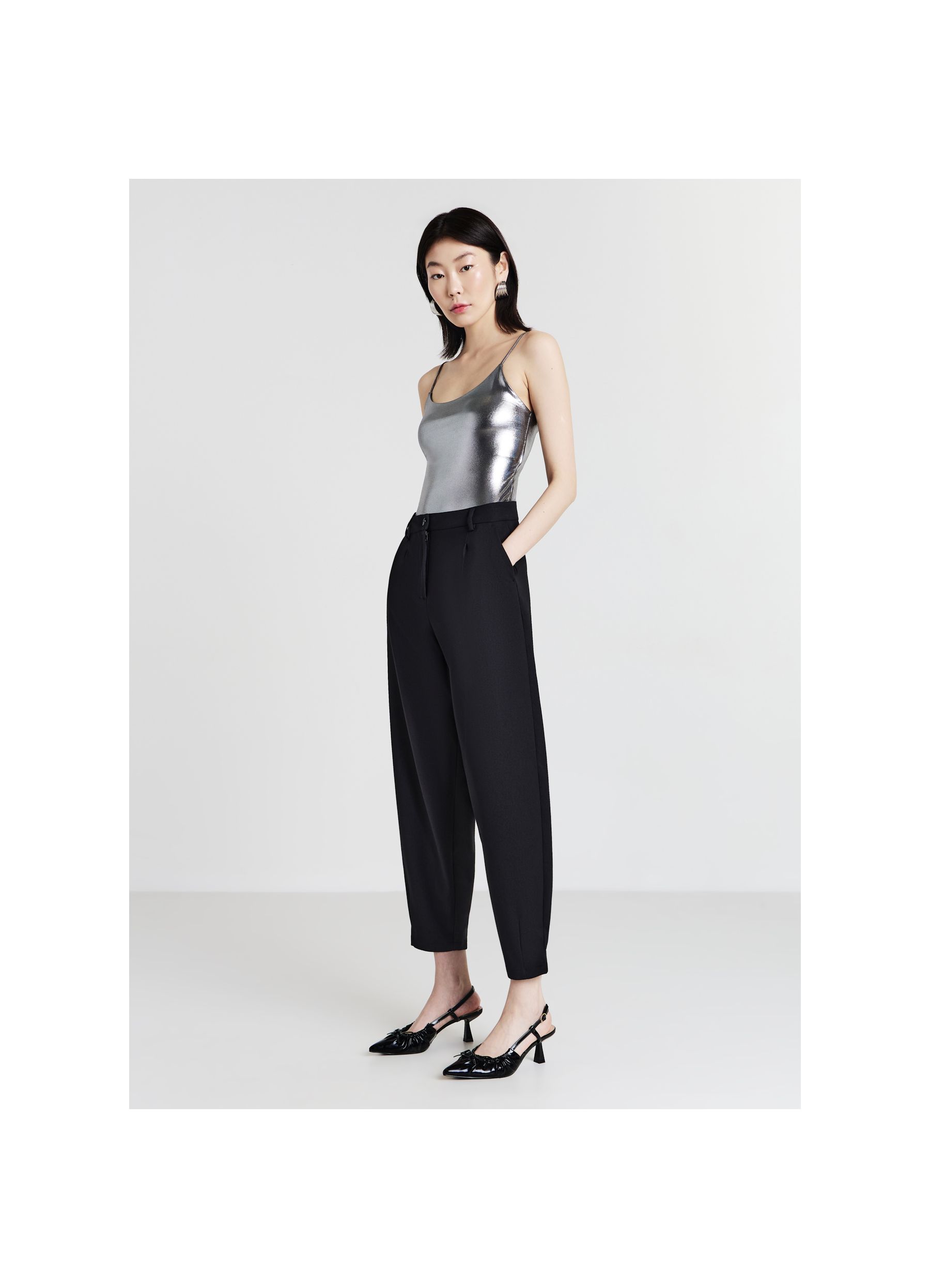 新品　qualia　balloon pants TYPE B 新品 qualia balloon pants TYPE B