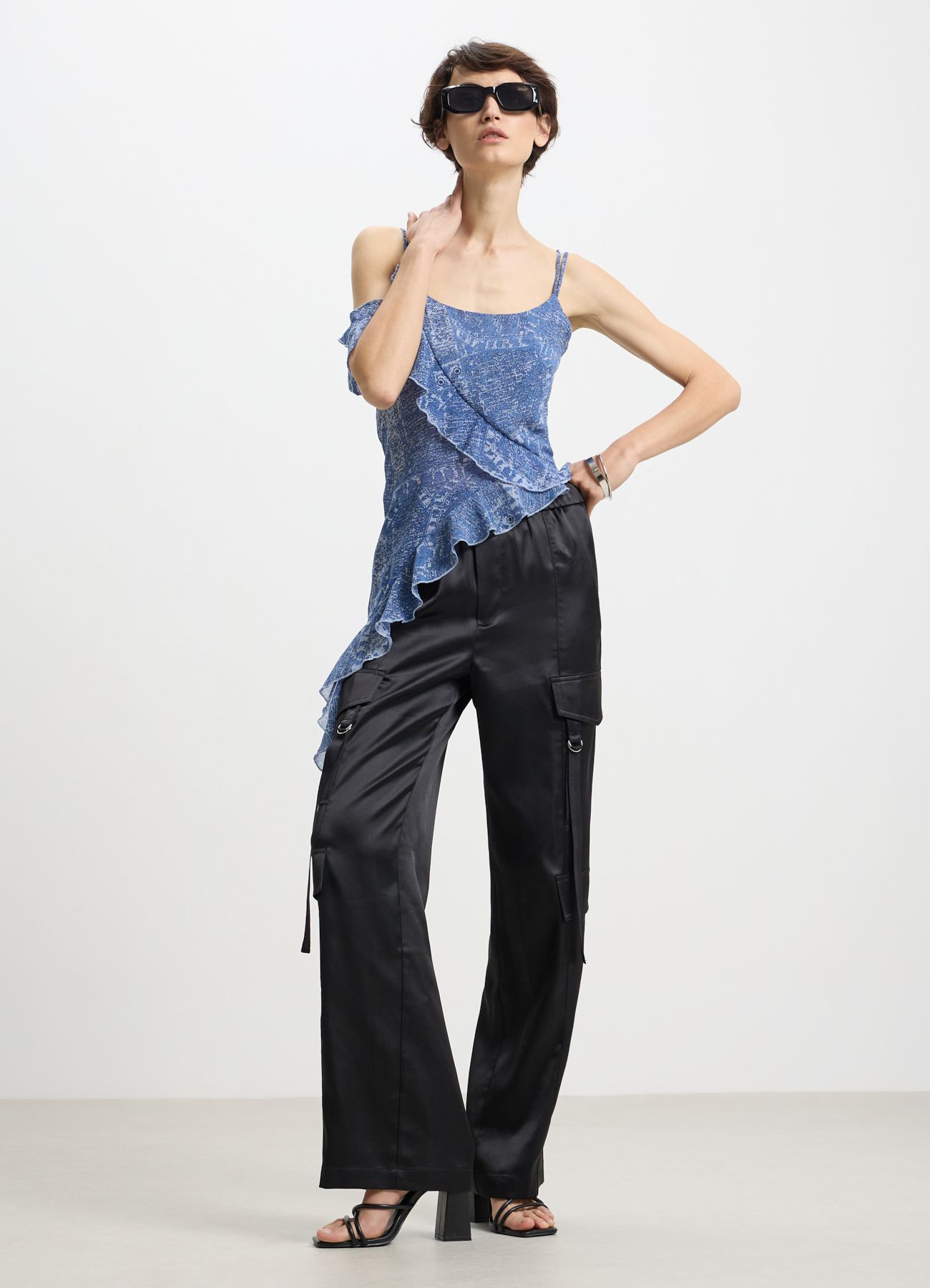 PMKD54557P CARGO SATIN SC68 ultrablack Calliope