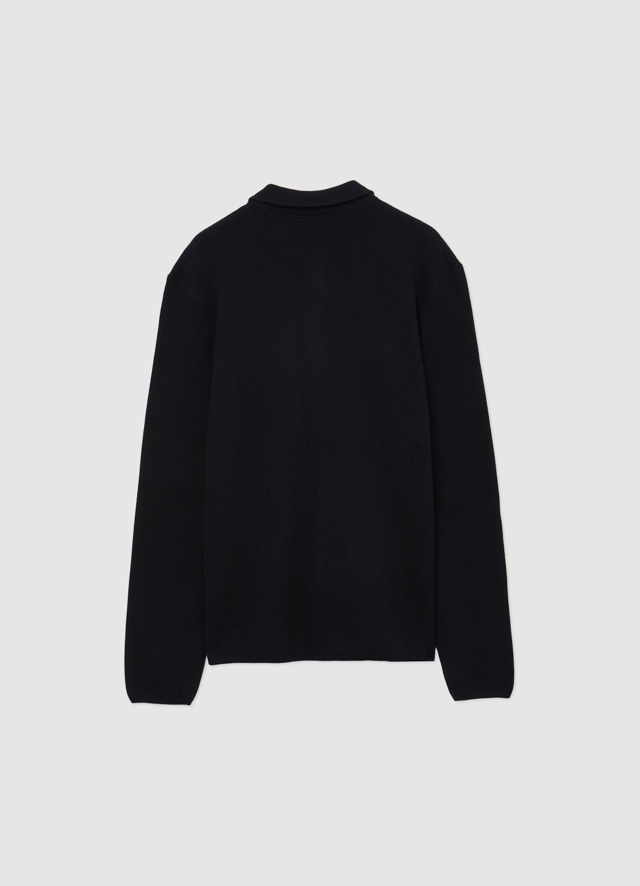 Svetre 3-5 Muz Calliope det_5