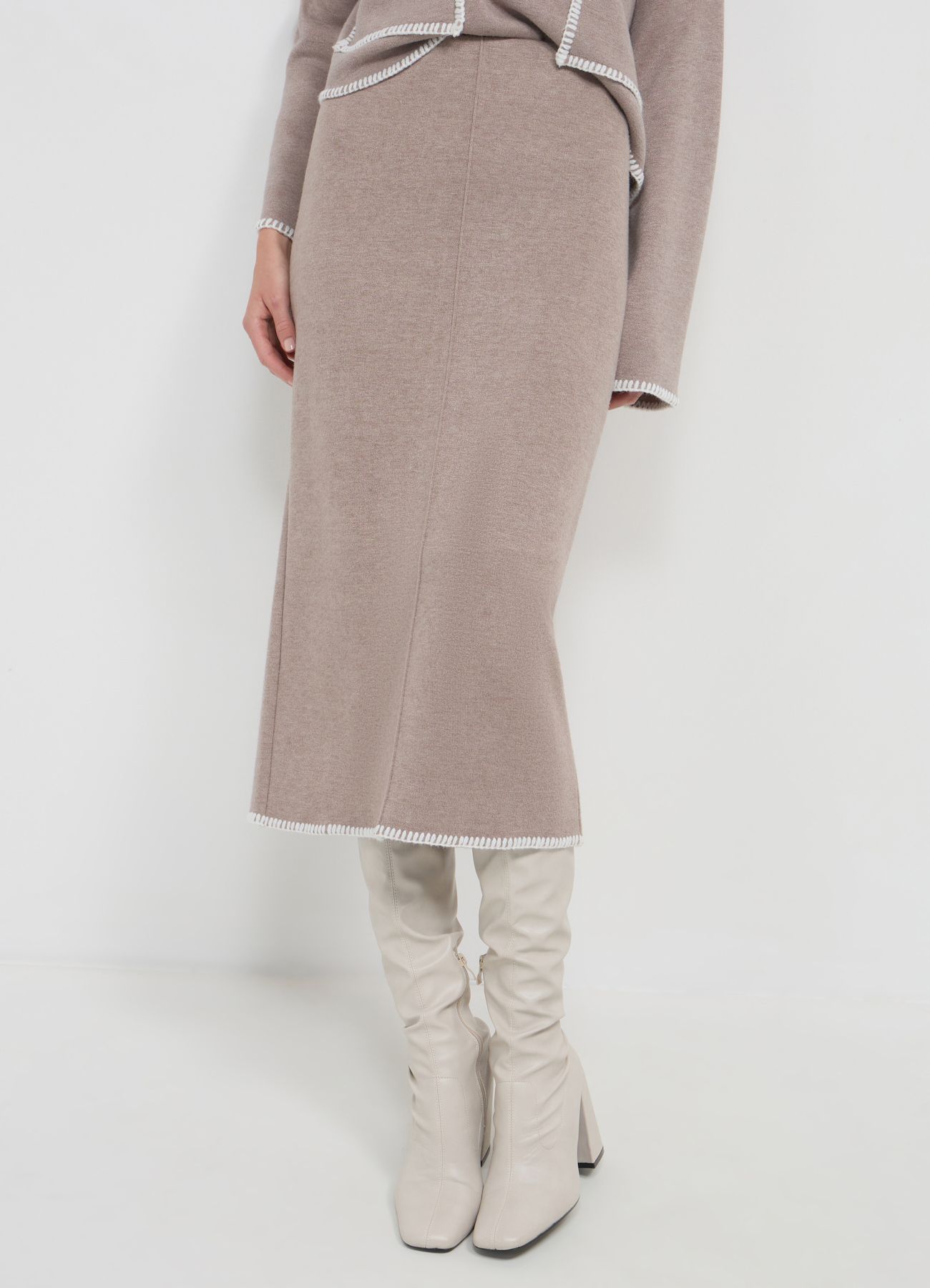 Gonna Žene Calliope det_2