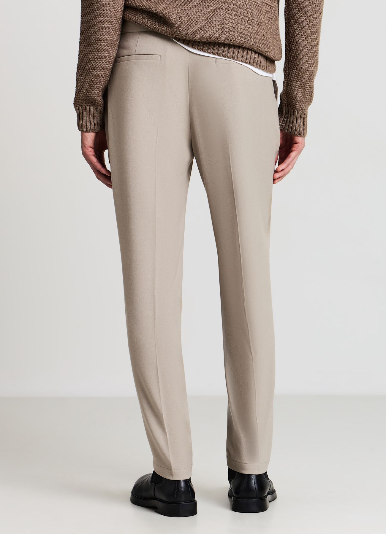 Long pants Man Calliope in_i4