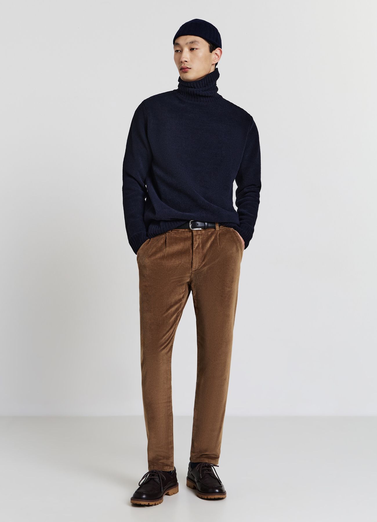 Long pants Man Calliope