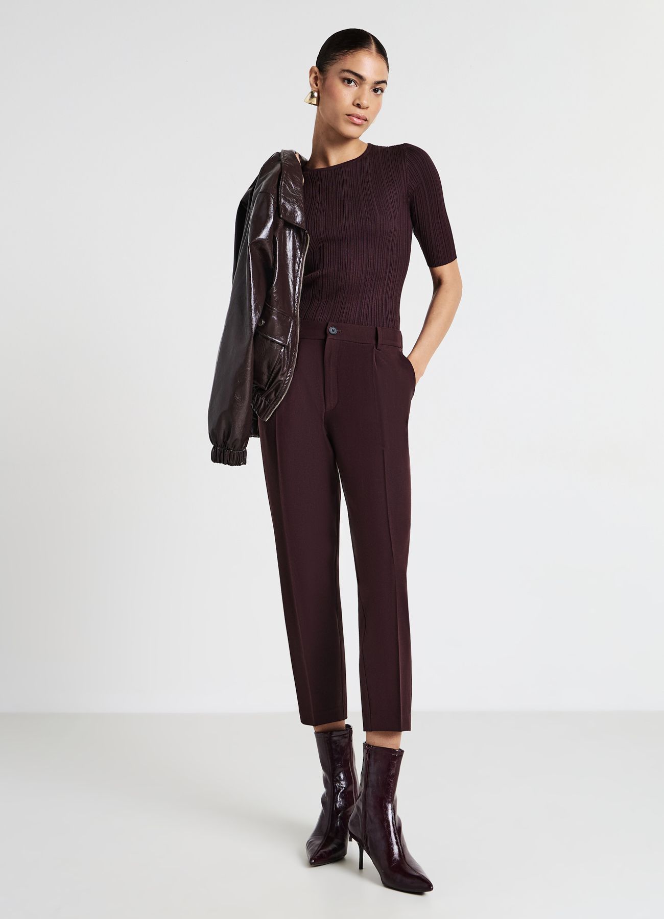 Short-sleeved T-shirt Woman Calliope det_1