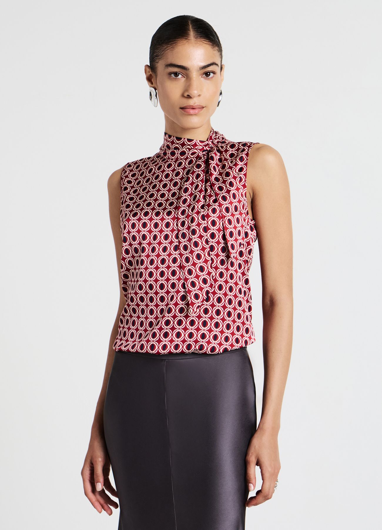 Top Woman Calliope det_2