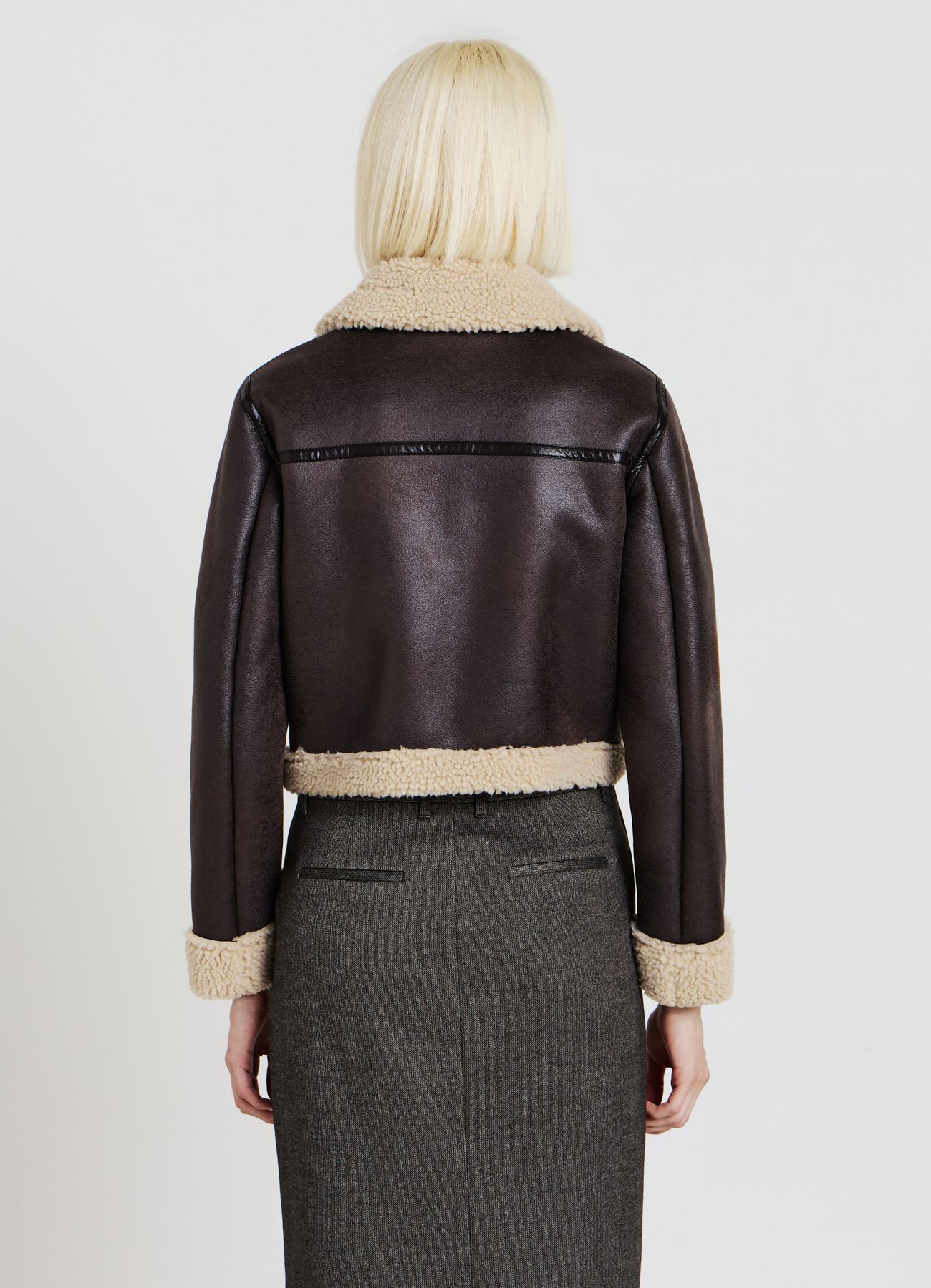 Bunda Zena Calliope in_i4