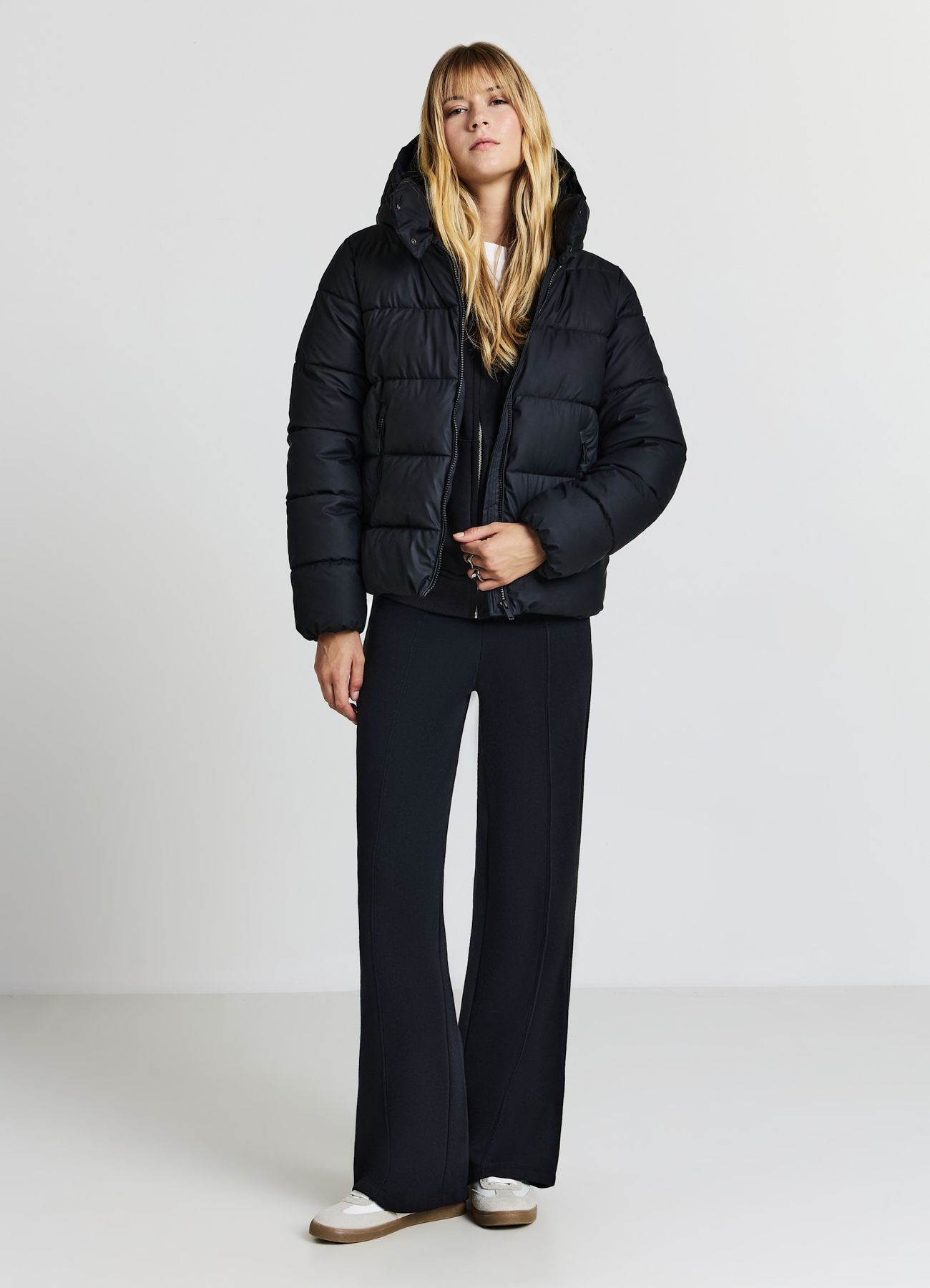 Outerwear Woman Calliope