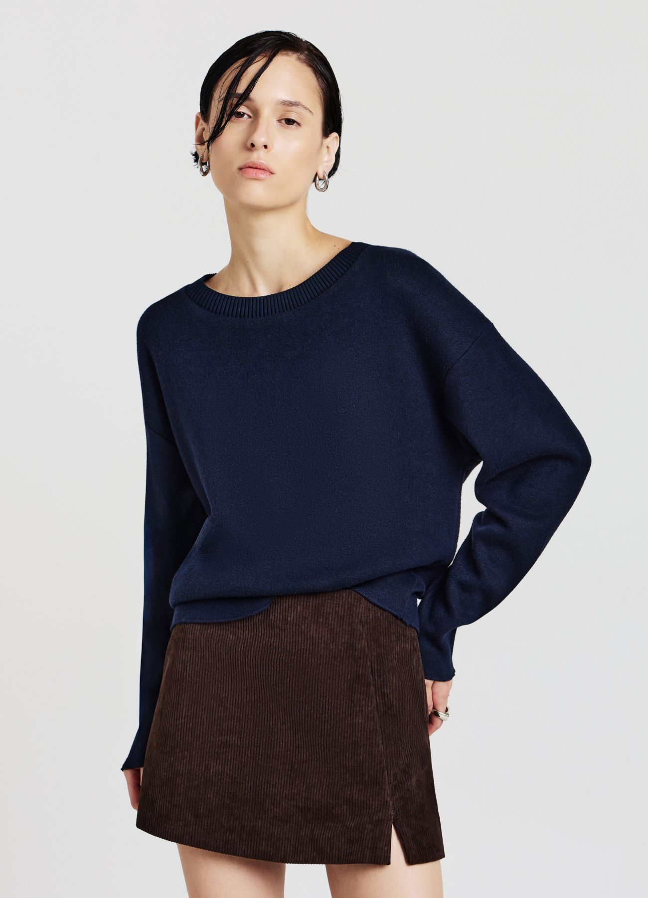 Pantalone Corto Žene Calliope det_2