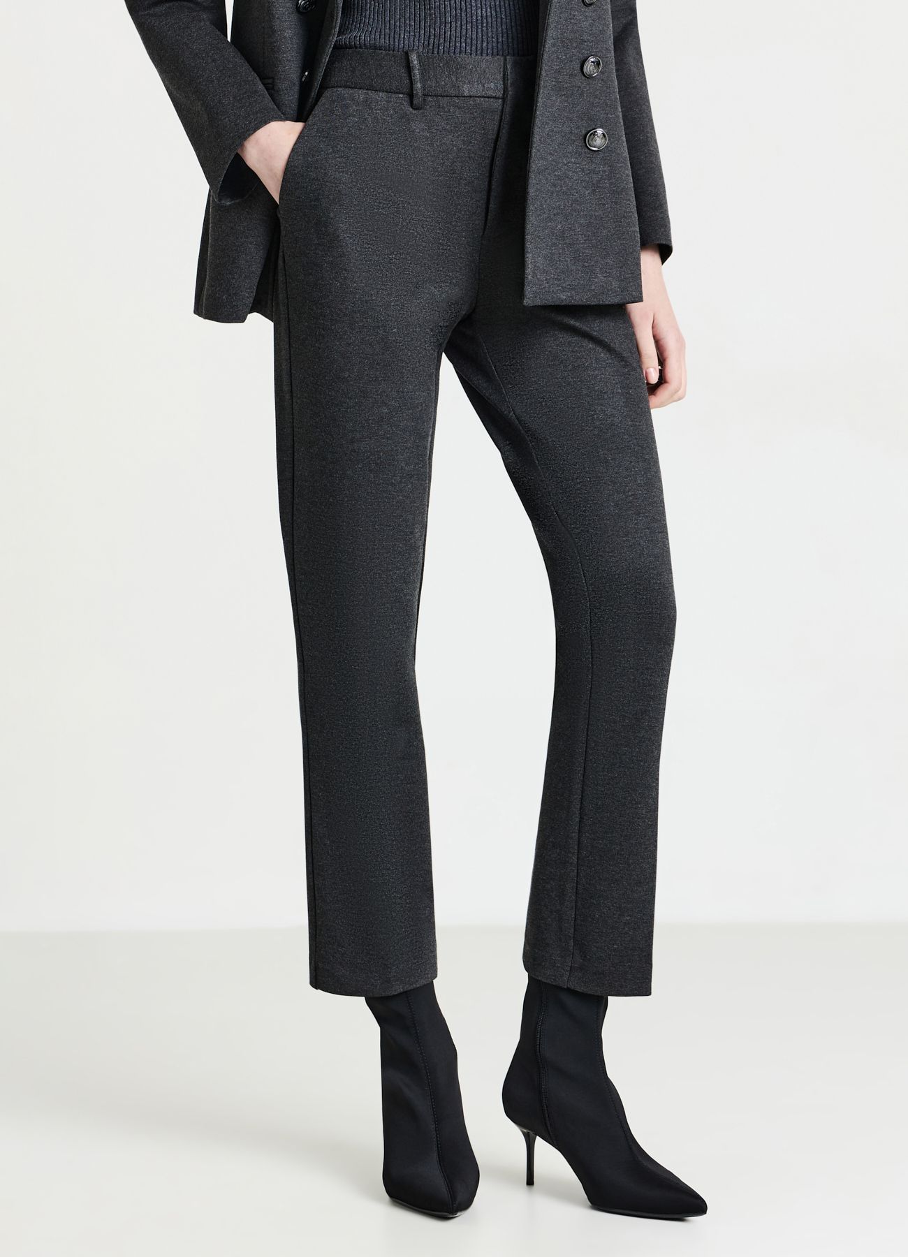 Pantalone Lungo Žene Calliope det_2