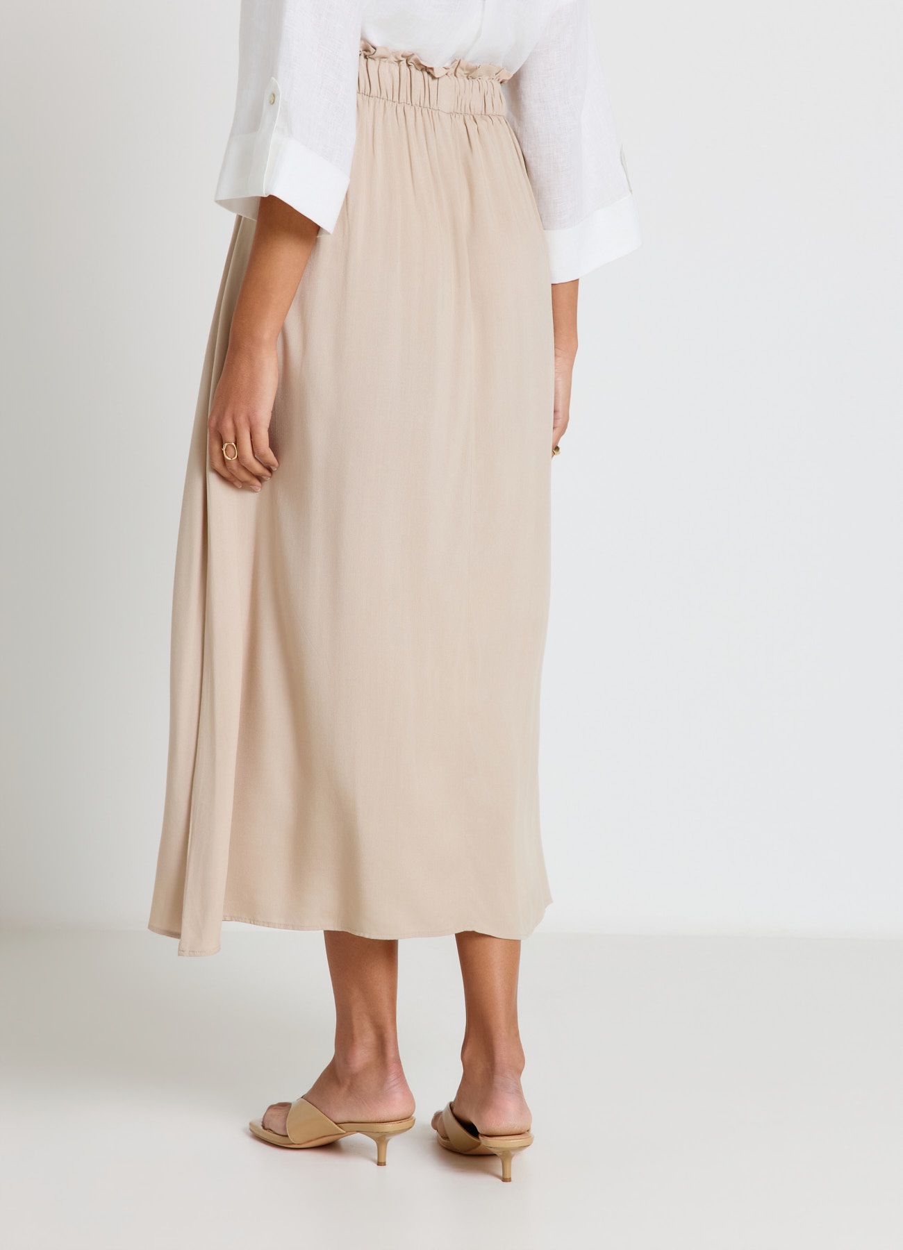 Sukna Zena Calliope in_i4