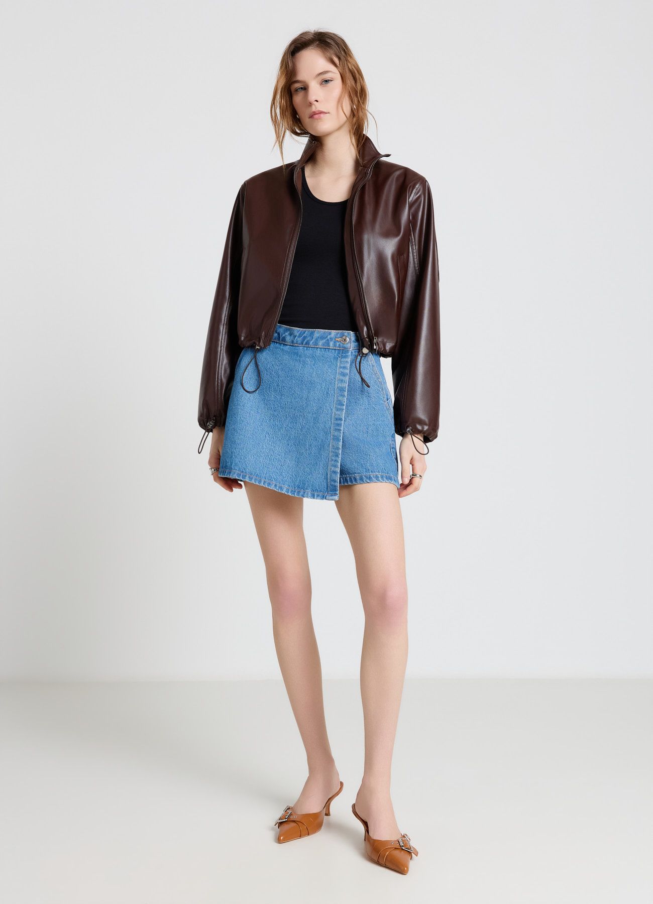 Pantalone Jeans Corto Žene Calliope