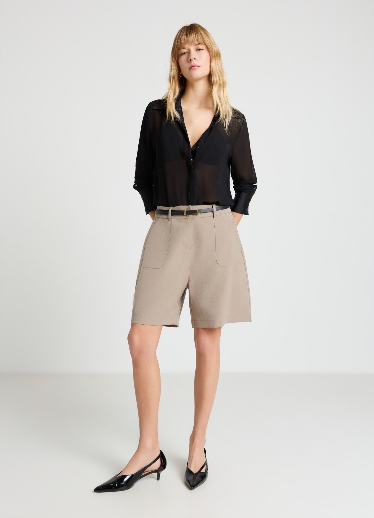 Short pants Woman Calliope