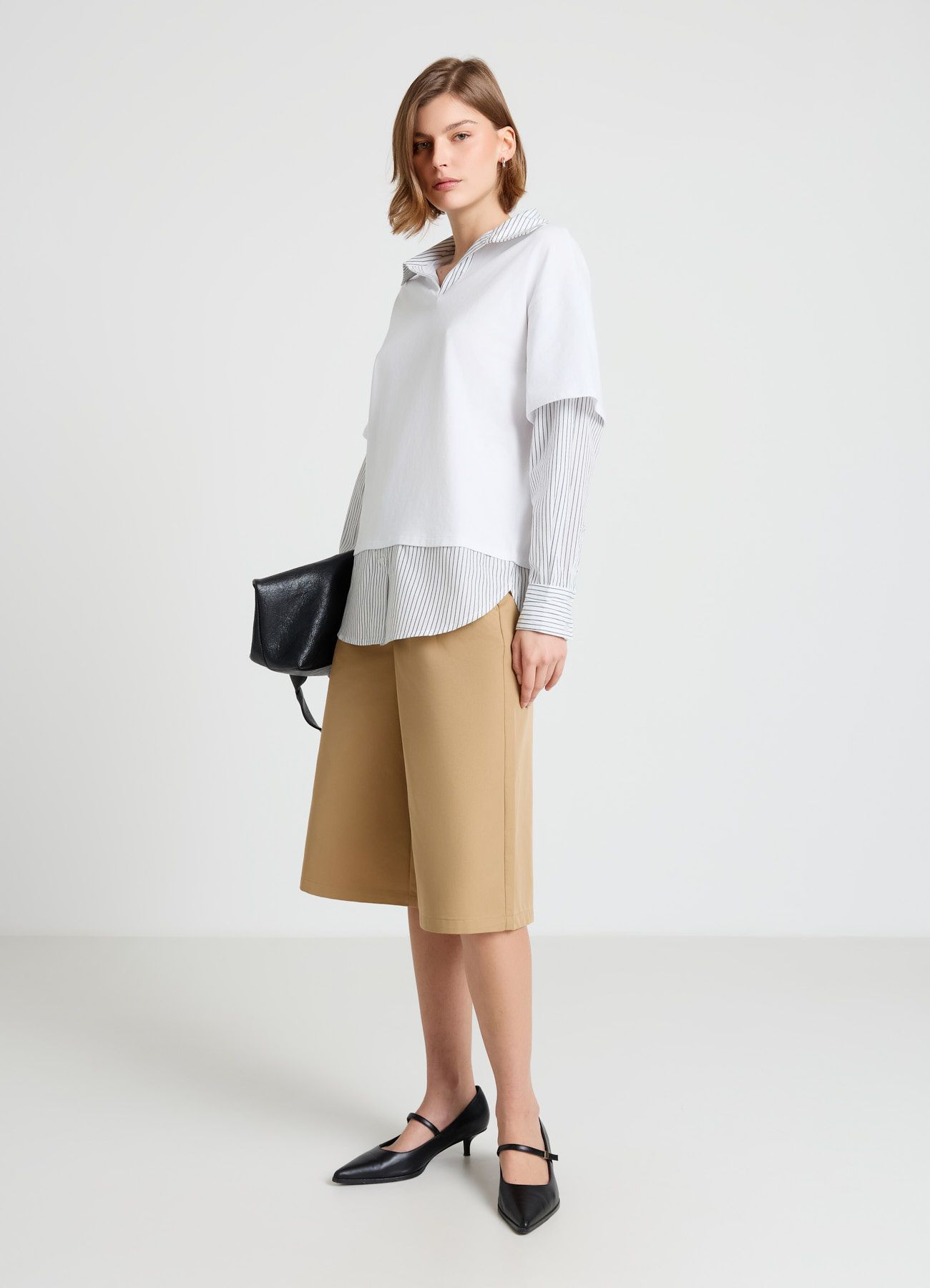 Short pants Woman Calliope