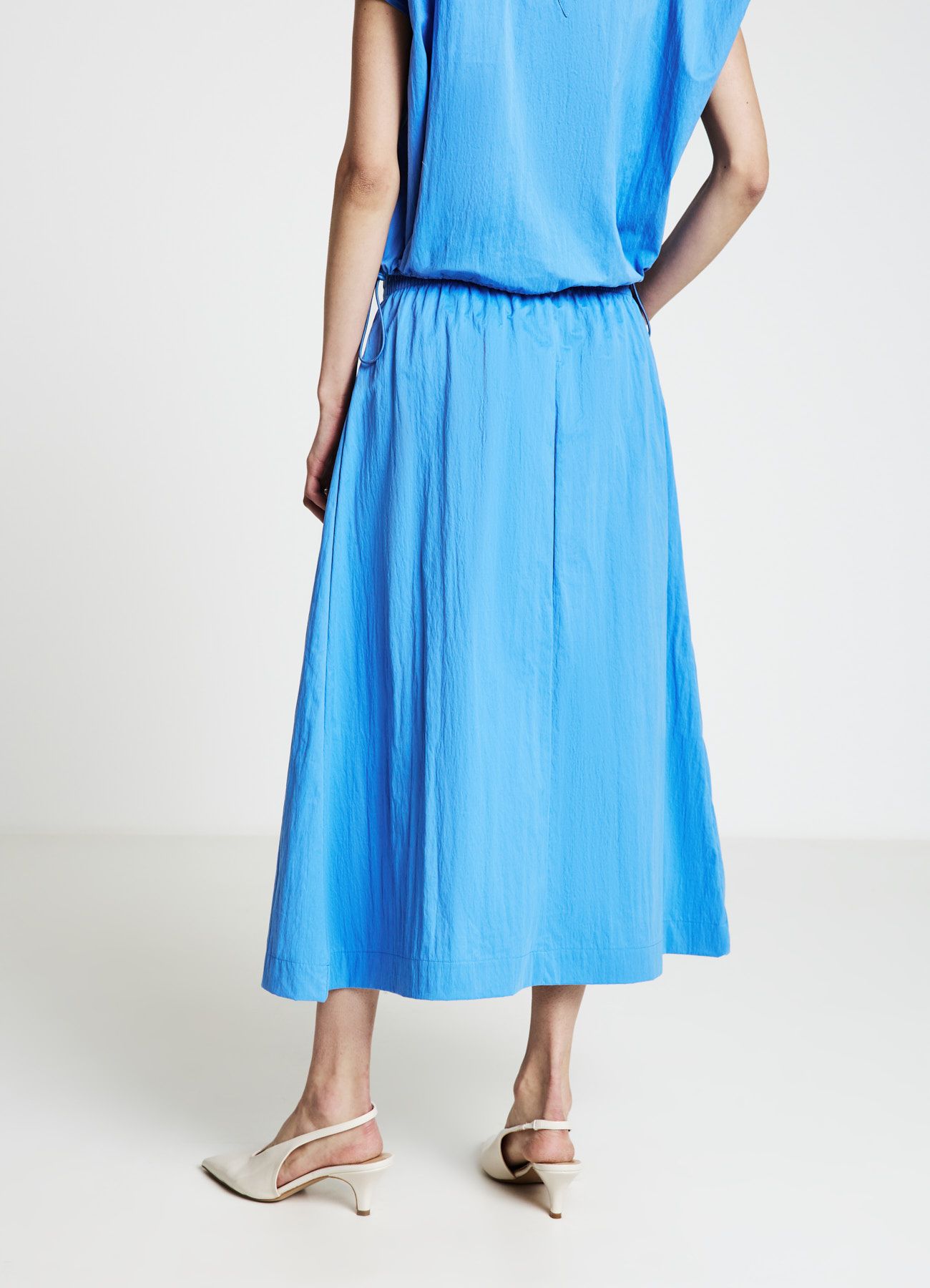 Sukna Zena Calliope in_i4